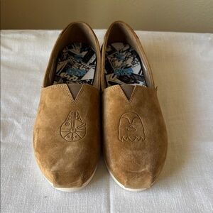 TOMSxSTAR WARS Nubuck Chewbacca Flats